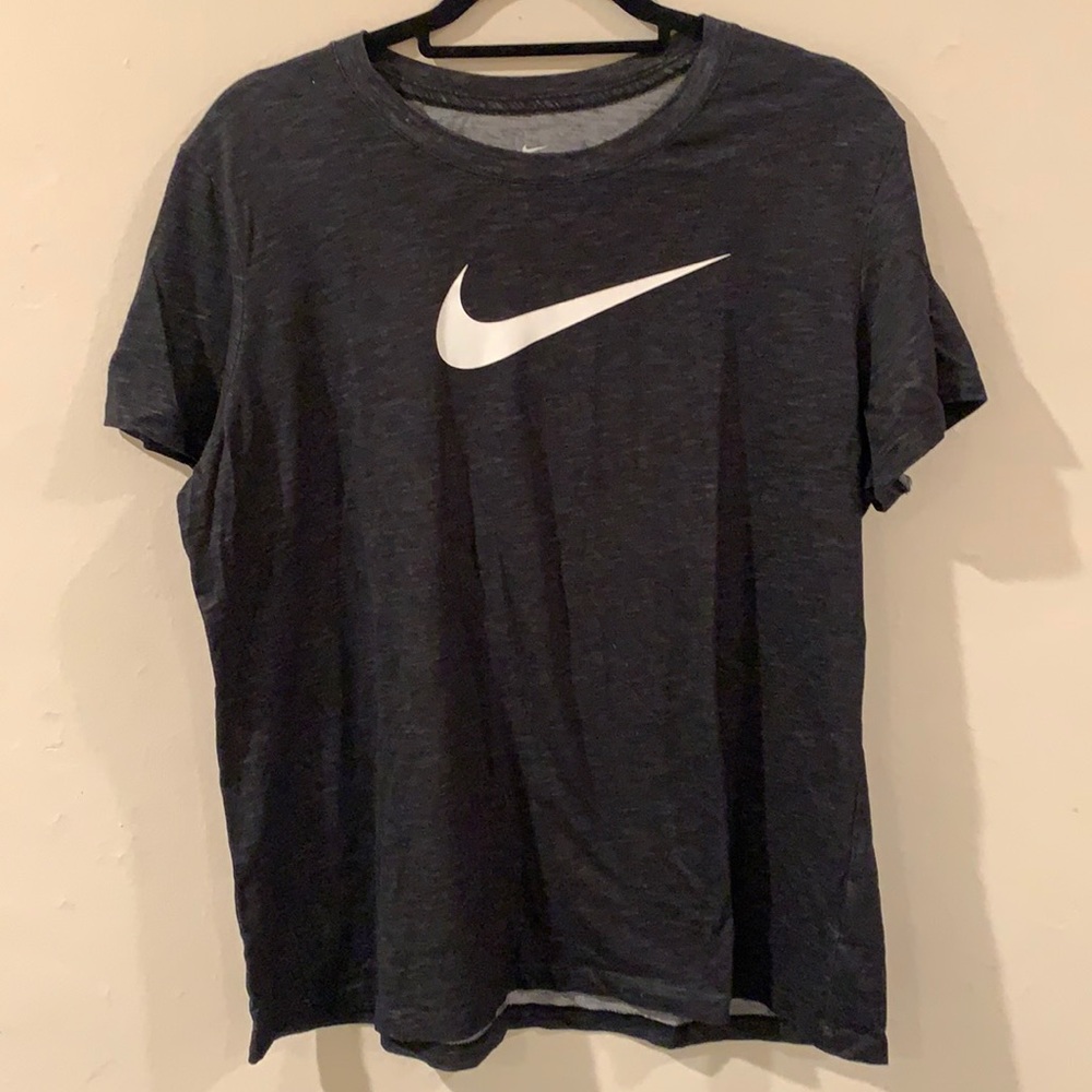Nike Swoosh t shirt with sketch design, black/gray